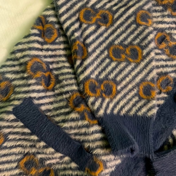 GG Inspired Thick Korean Teddy warm Cardigan/Sweater - Picture 2 of 5